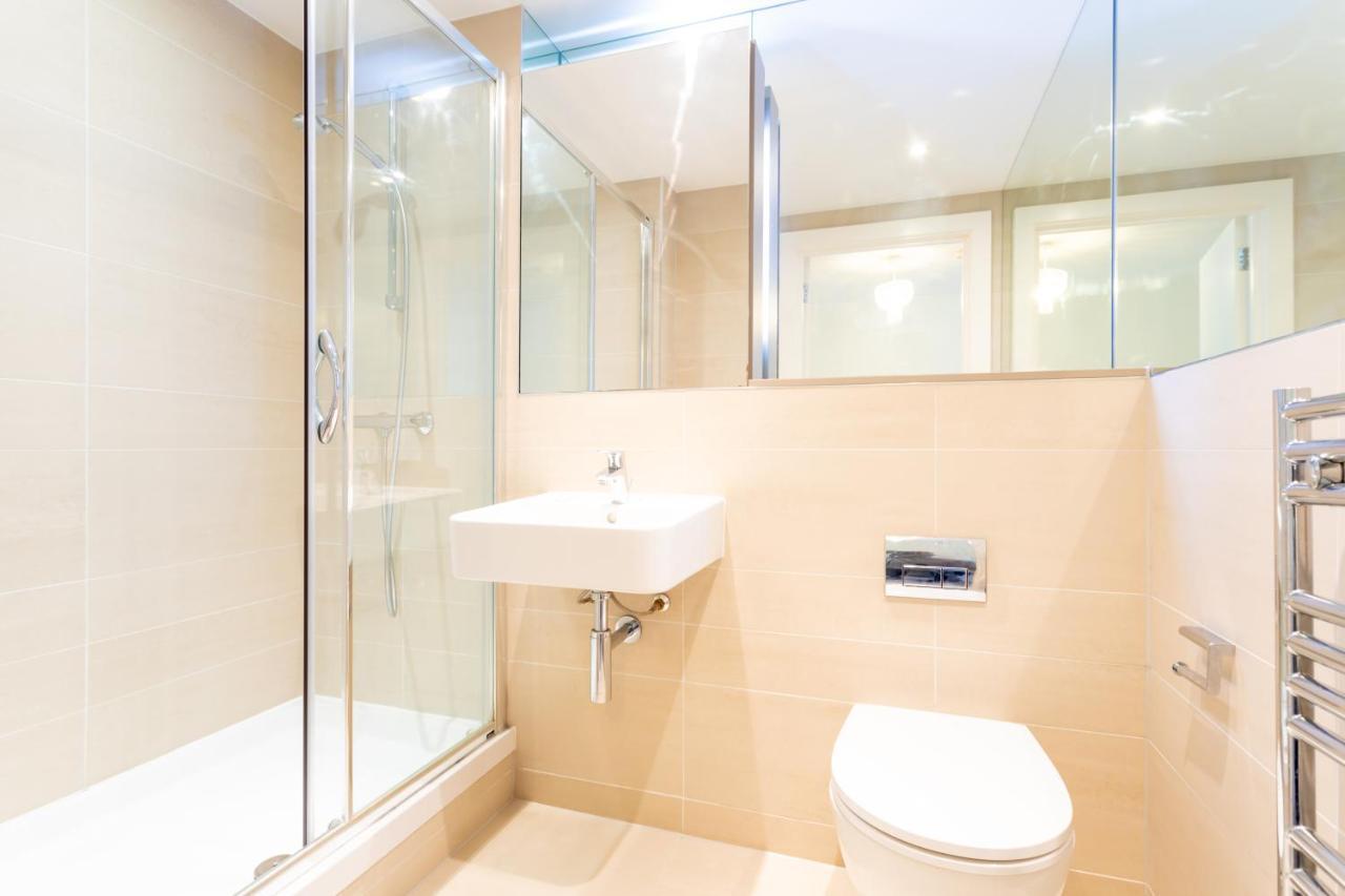 Amazing Modern 2 Bedroom Flat In Greenwich For 4 People Londra Esterno foto
