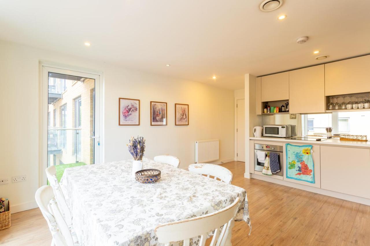Amazing Modern 2 Bedroom Flat In Greenwich For 4 People Londra Esterno foto