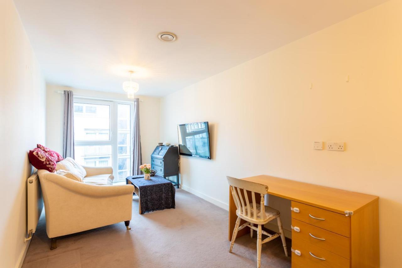 Amazing Modern 2 Bedroom Flat In Greenwich For 4 People Londra Esterno foto